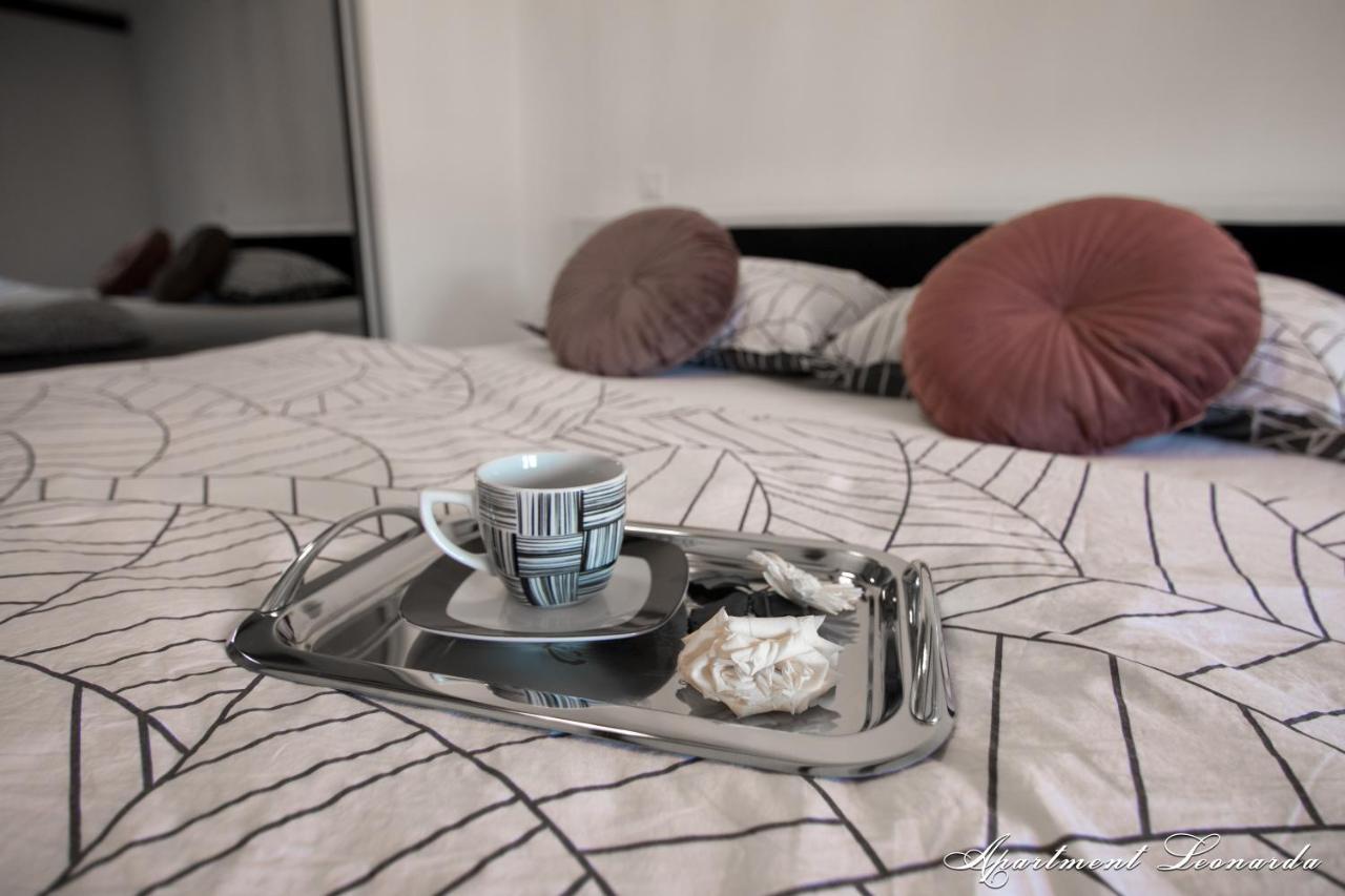 Penthouse Leonarda With Private Parking Apartment Пула Екстериор снимка